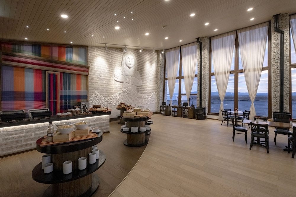 뷔페 아침 식사