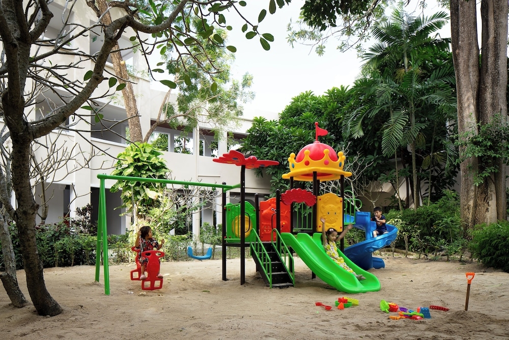 어린이 놀이 공간 - 야외