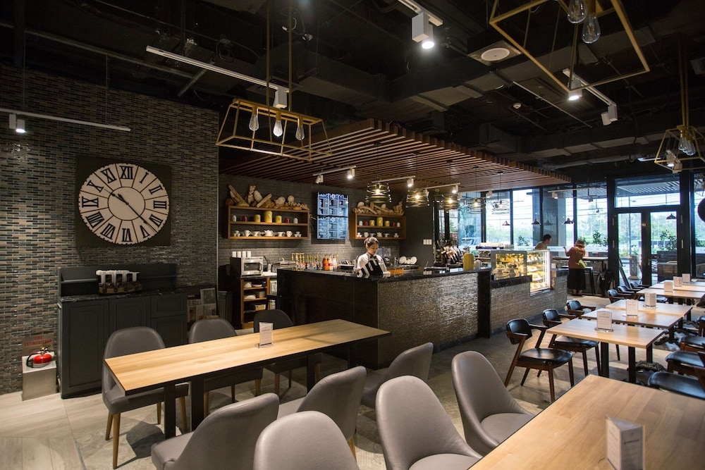 바(숙박 시설 내)