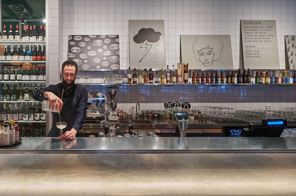 바(숙박 시설 내)