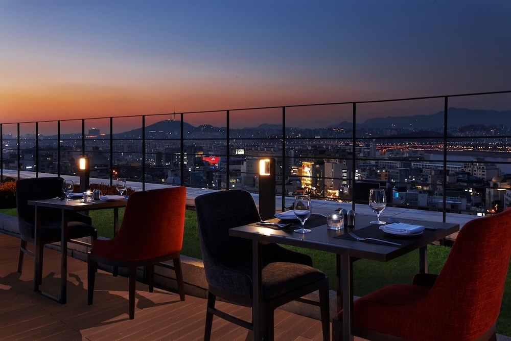 숙박 시설의 전망