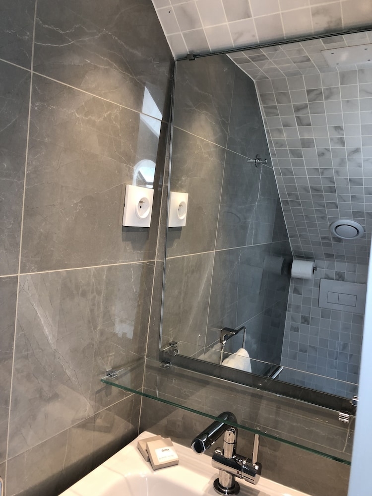 객실 내 편의 시설/서비스