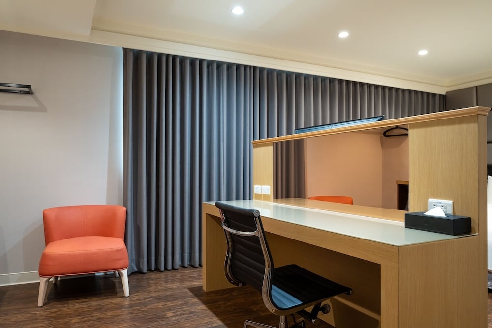 객실 내 비즈니스 센터