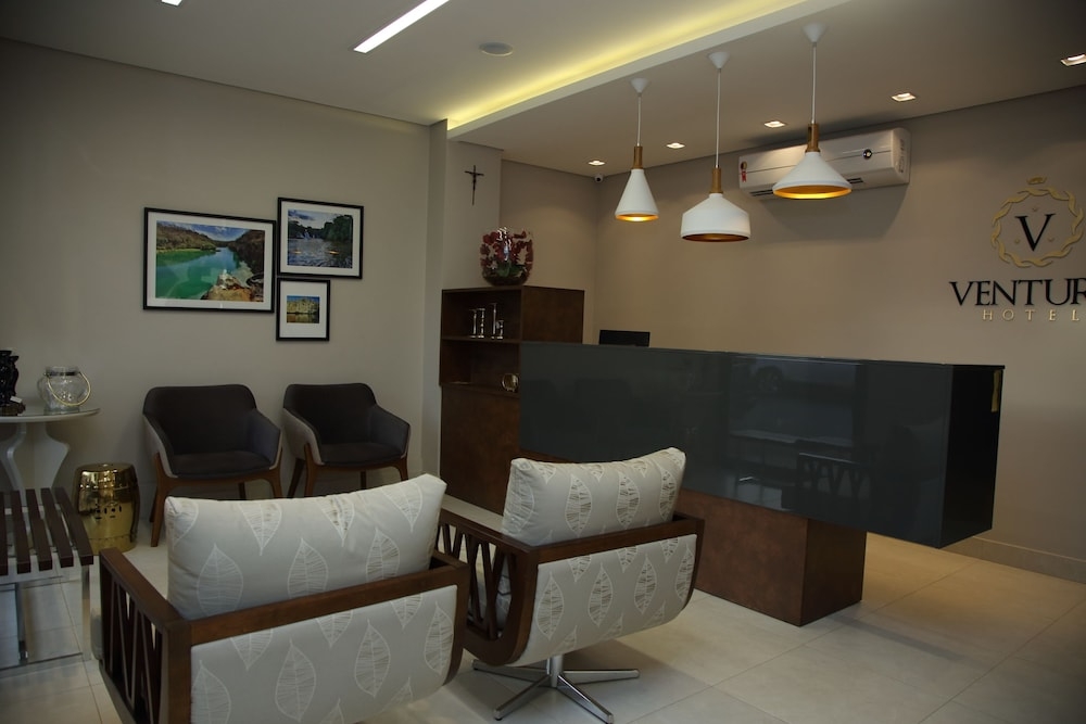 로비 좌석 공간