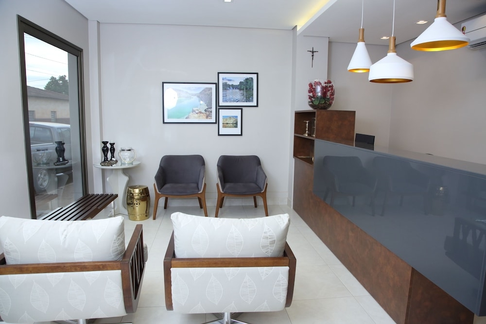 로비 좌석 공간