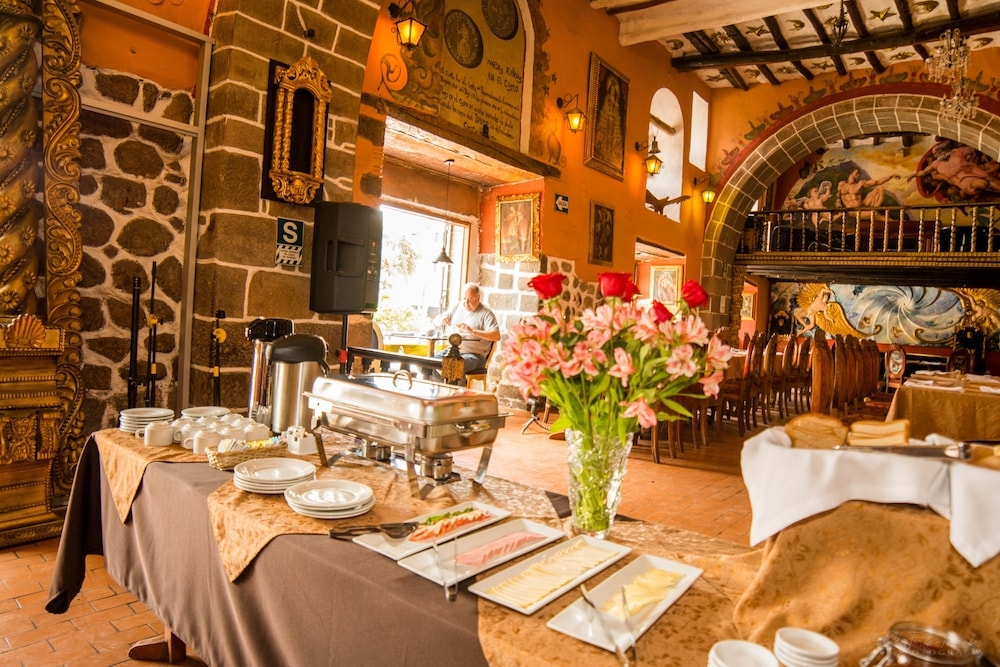 뷔페 아침 식사