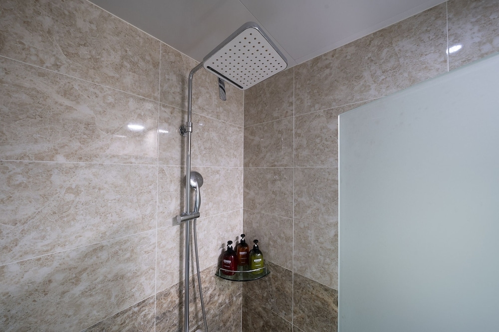 욕실 샤워