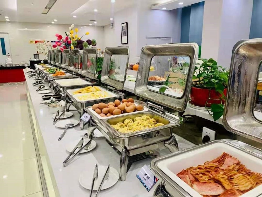 뷔페 아침 식사