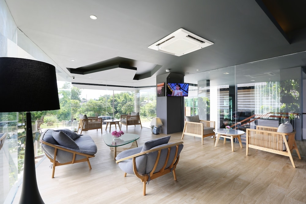 로비 좌석 공간