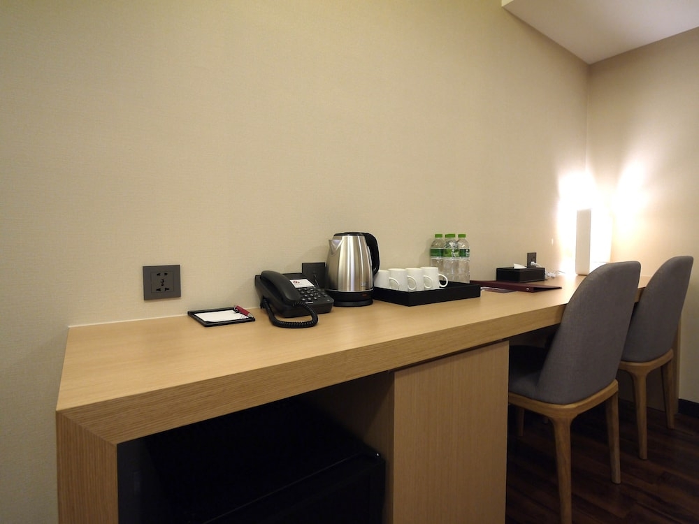 객실 내 비즈니스 센터