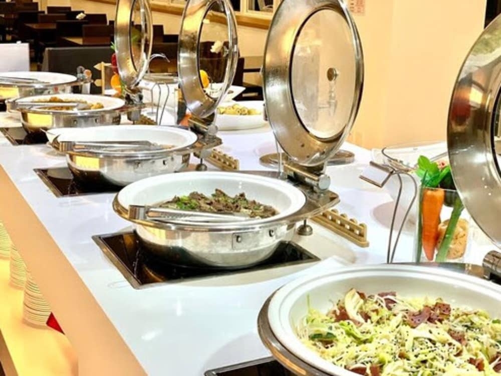 뷔페 아침 식사