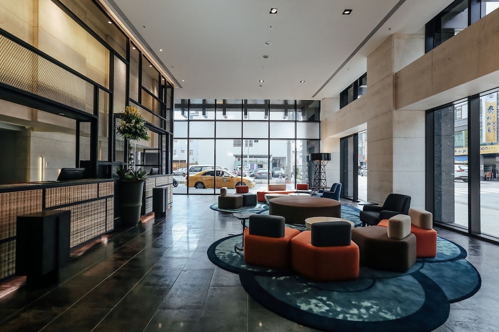 로비 좌석 공간