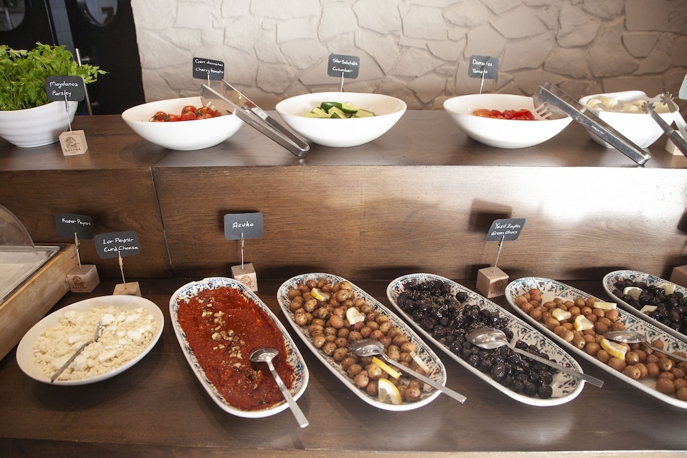 뷔페 아침 식사