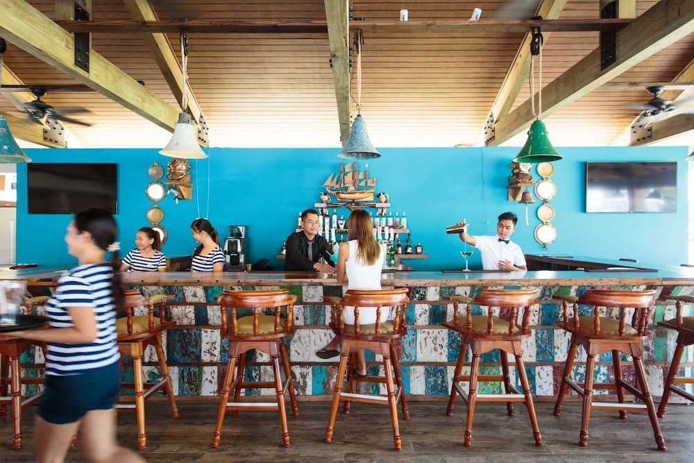 바(숙박 시설 내)