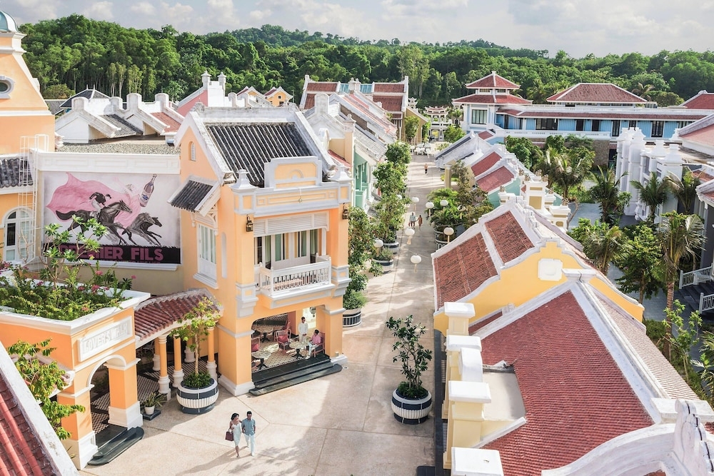 숙박 시설 내 편의 시설/서비스