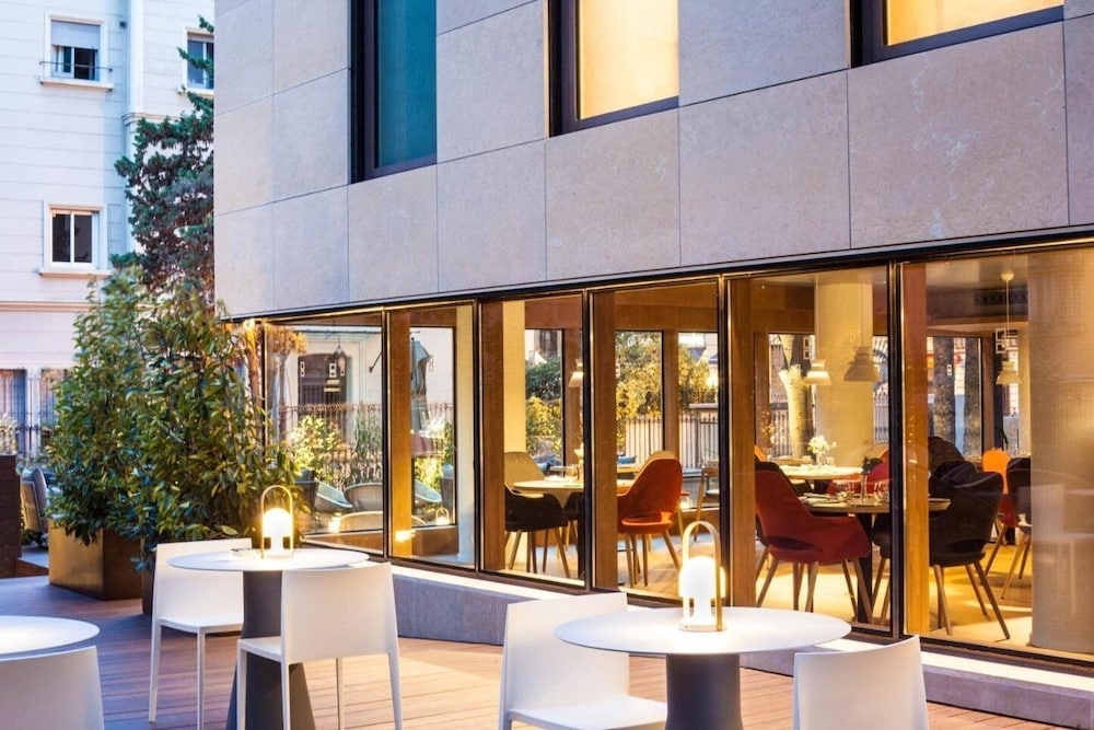 바(숙박 시설 내)