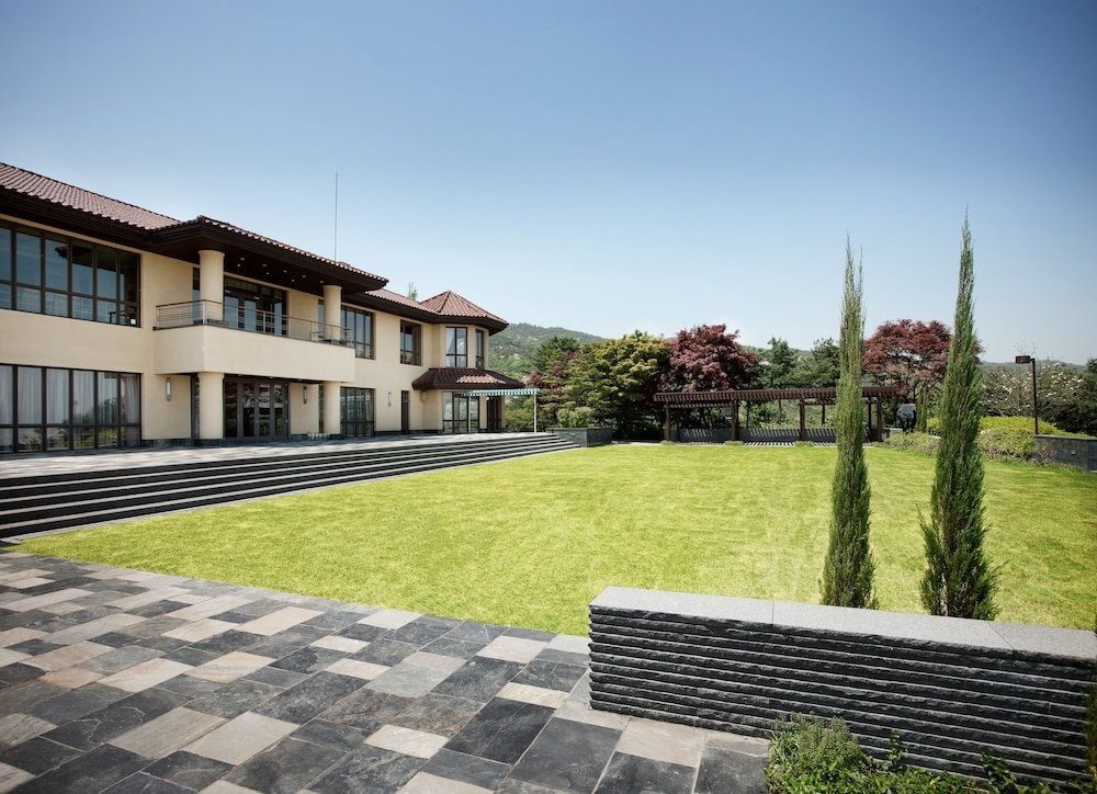 야외 연회 공간