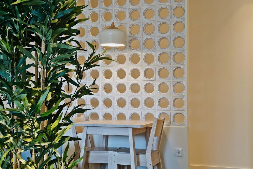 객실 내 식사 공간