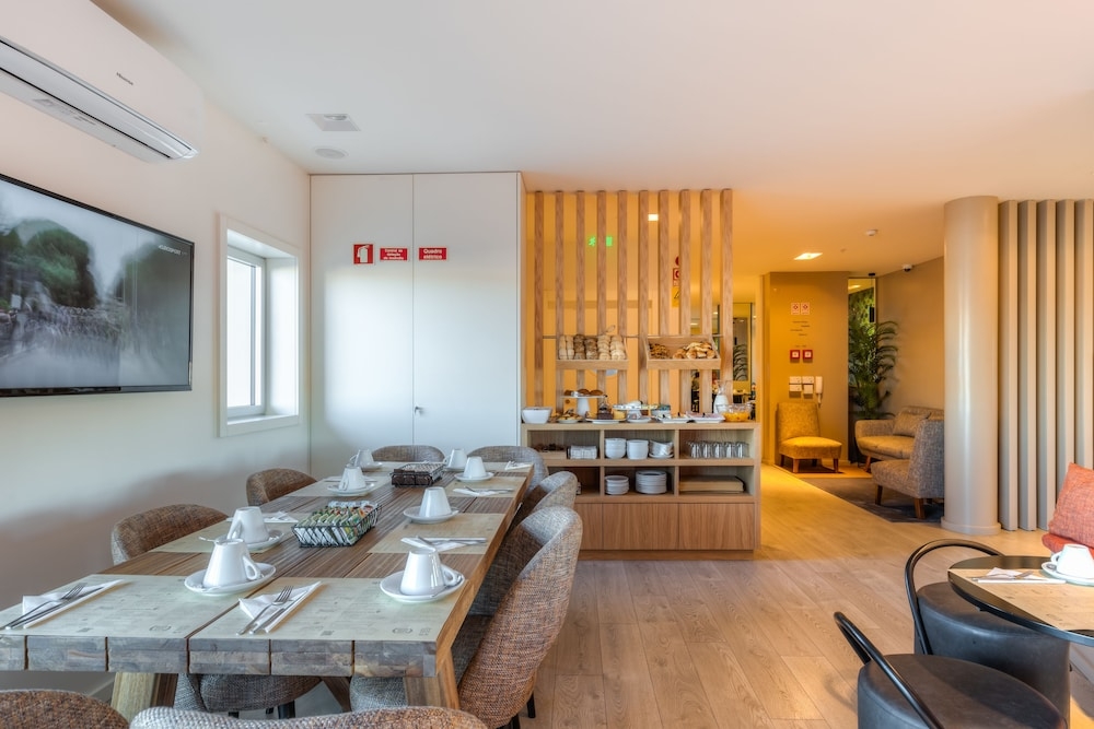 뷔페 아침 식사