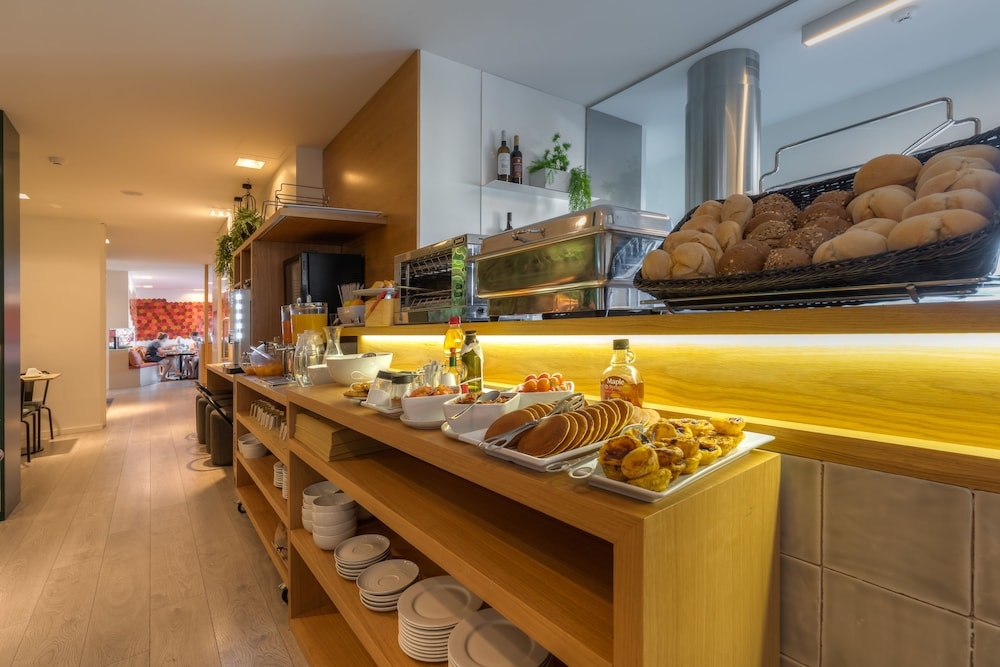 뷔페 아침 식사