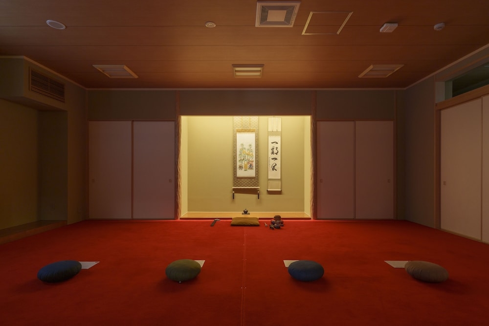 숙박 시설 내 편의 시설/서비스