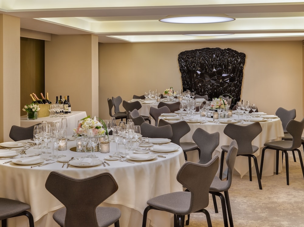 숙박 시설 내 편의 시설/서비스