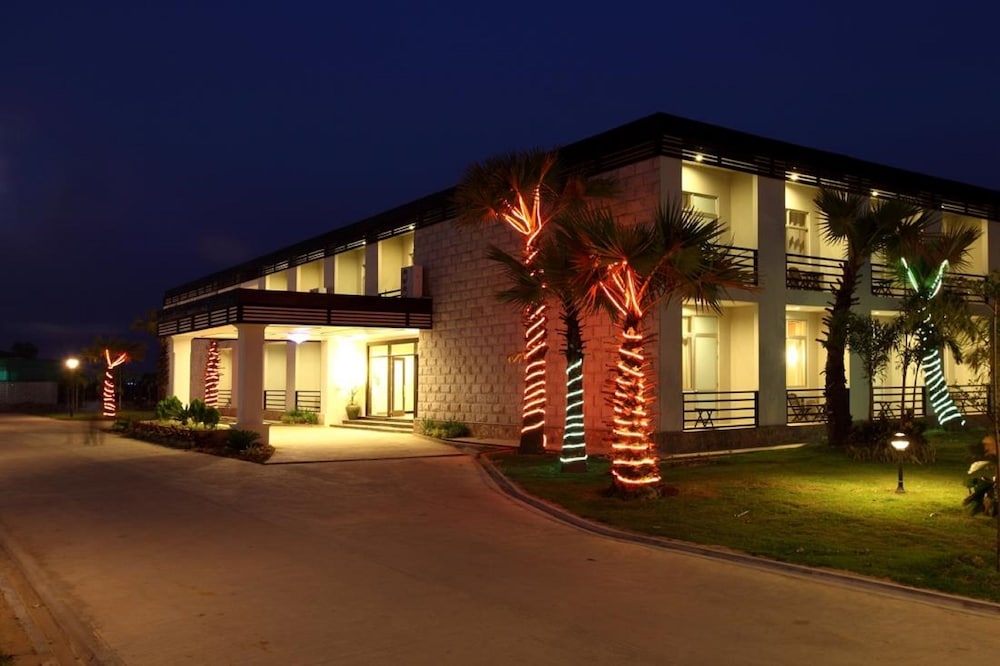 숙박 시설 입구