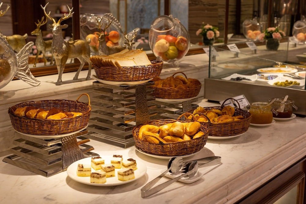 뷔페 아침 식사