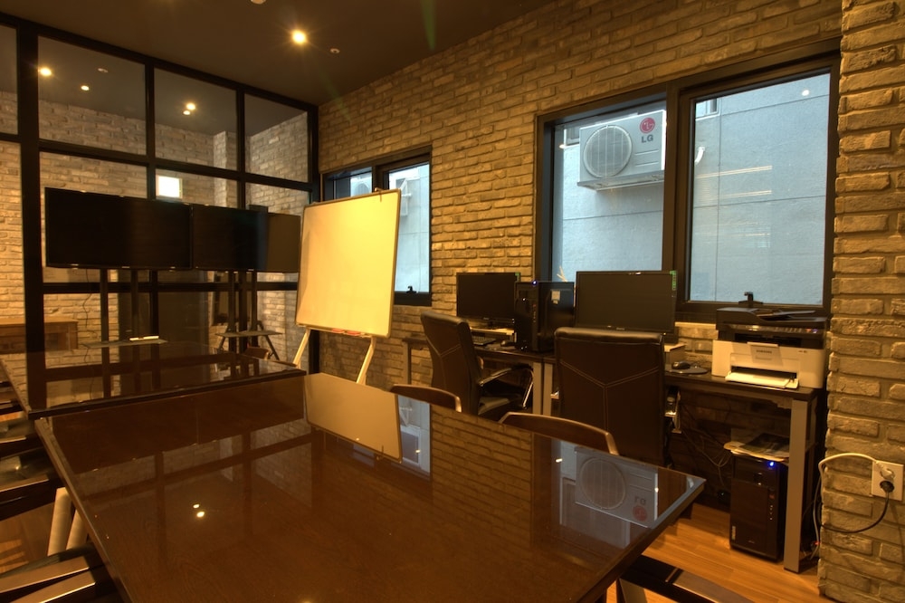 숙박 시설 내 편의 시설/서비스