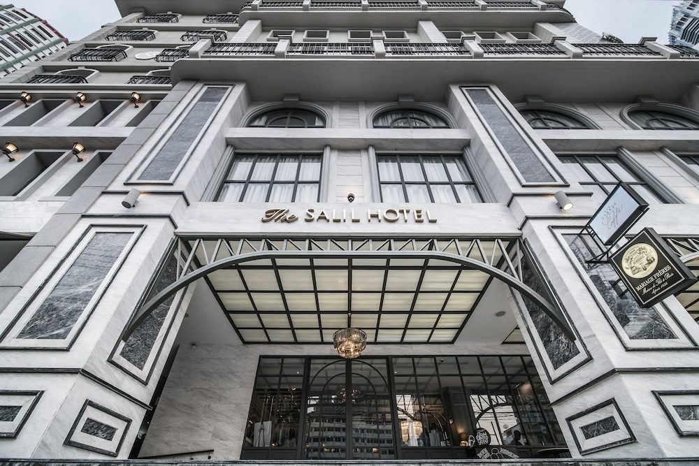 숙박 시설 정면