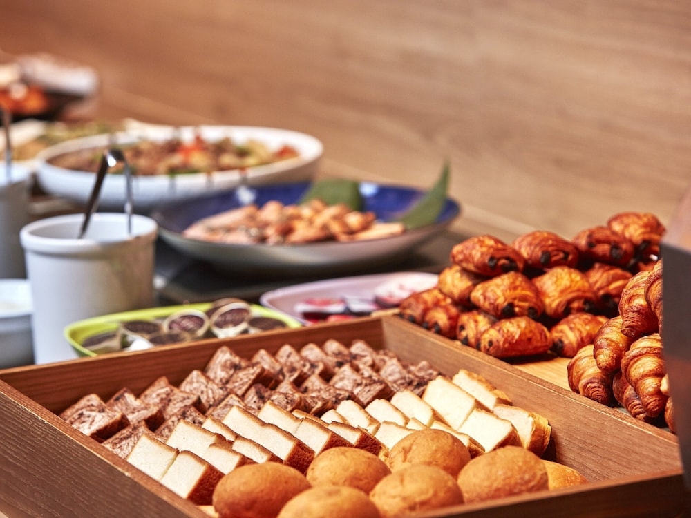 뷔페 아침 식사