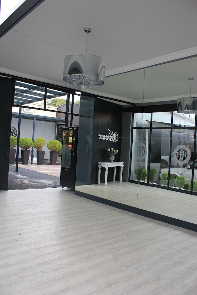 숙박 시설 구내