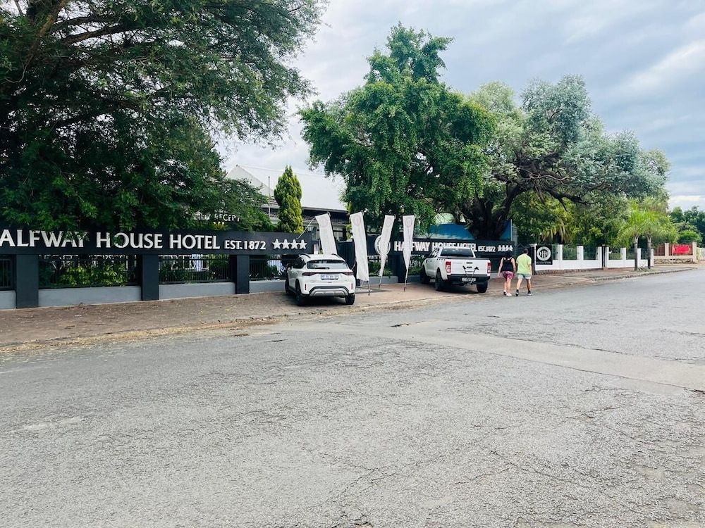 숙박 시설 정면