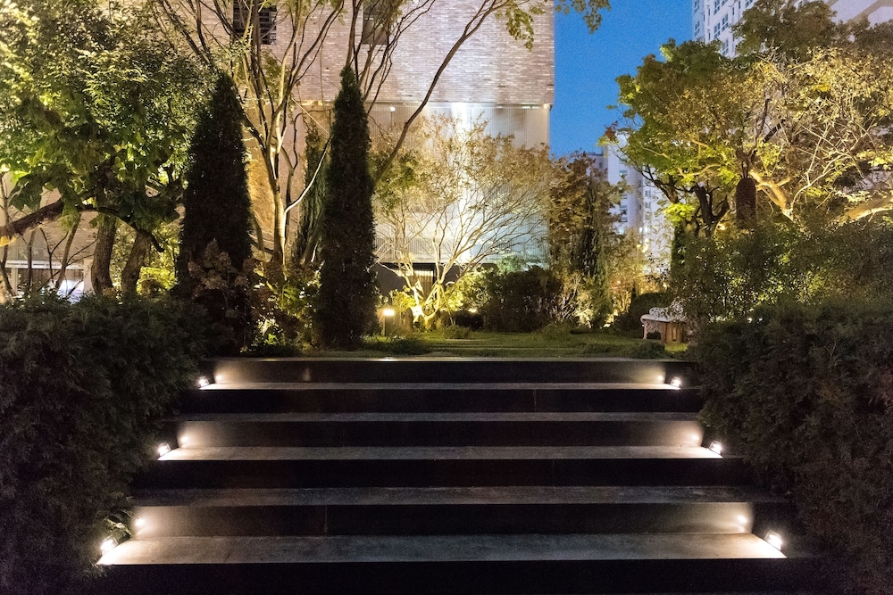 숙박 시설 구내