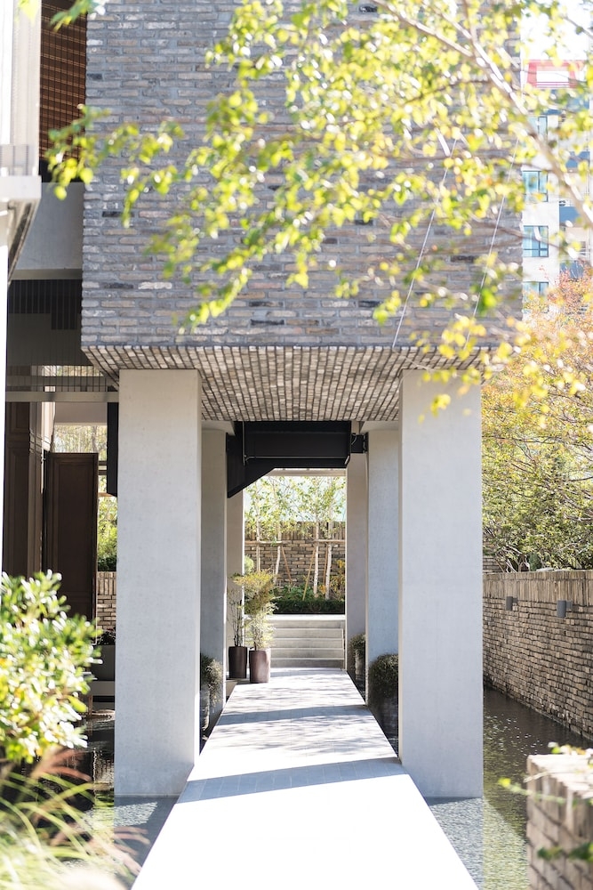 숙박 시설 구내