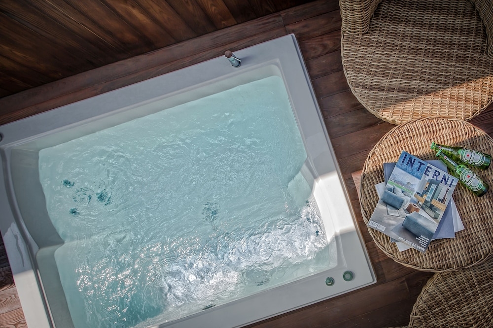 야외 스파 욕조