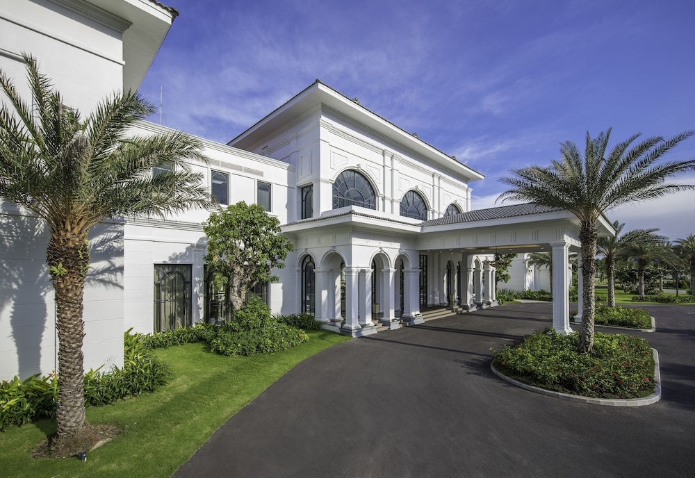 숙박 시설의 전망