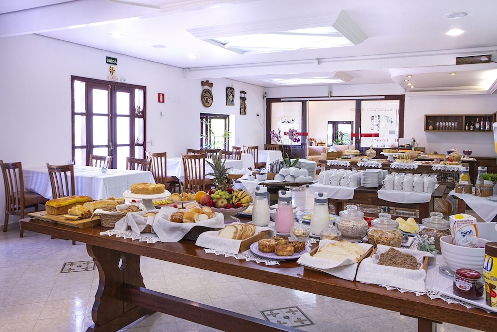 뷔페 아침 식사