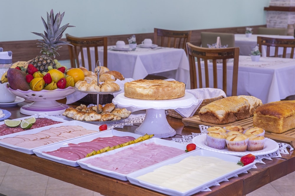 뷔페 아침 식사