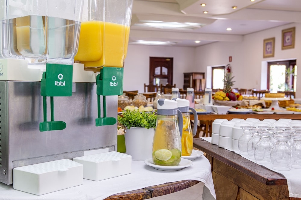 뷔페 아침 식사