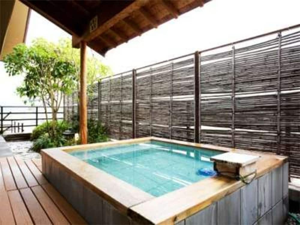 야외 스파 욕조