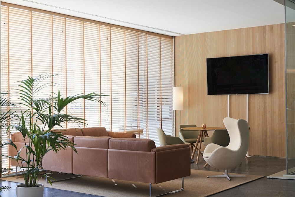 로비 좌석 공간