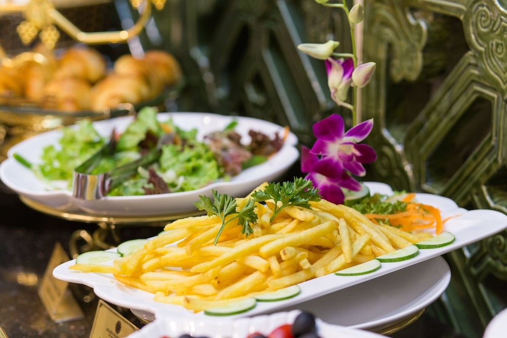 뷔페 아침 식사