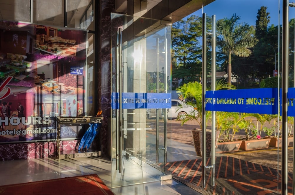 숙박 시설 입구