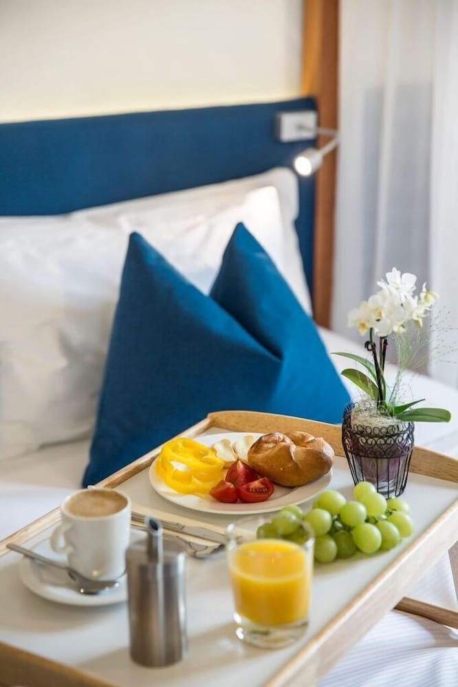 숙박 시설 내 편의 시설/서비스