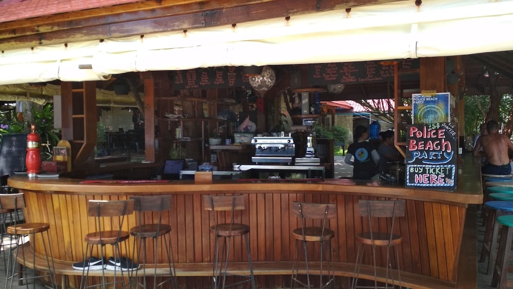 바(숙박 시설 내)