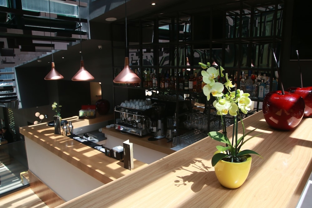 바(숙박 시설 내)