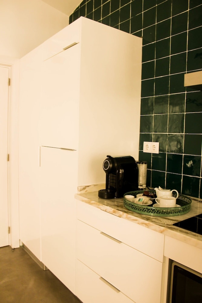 커피 및/또는 커피 메이커