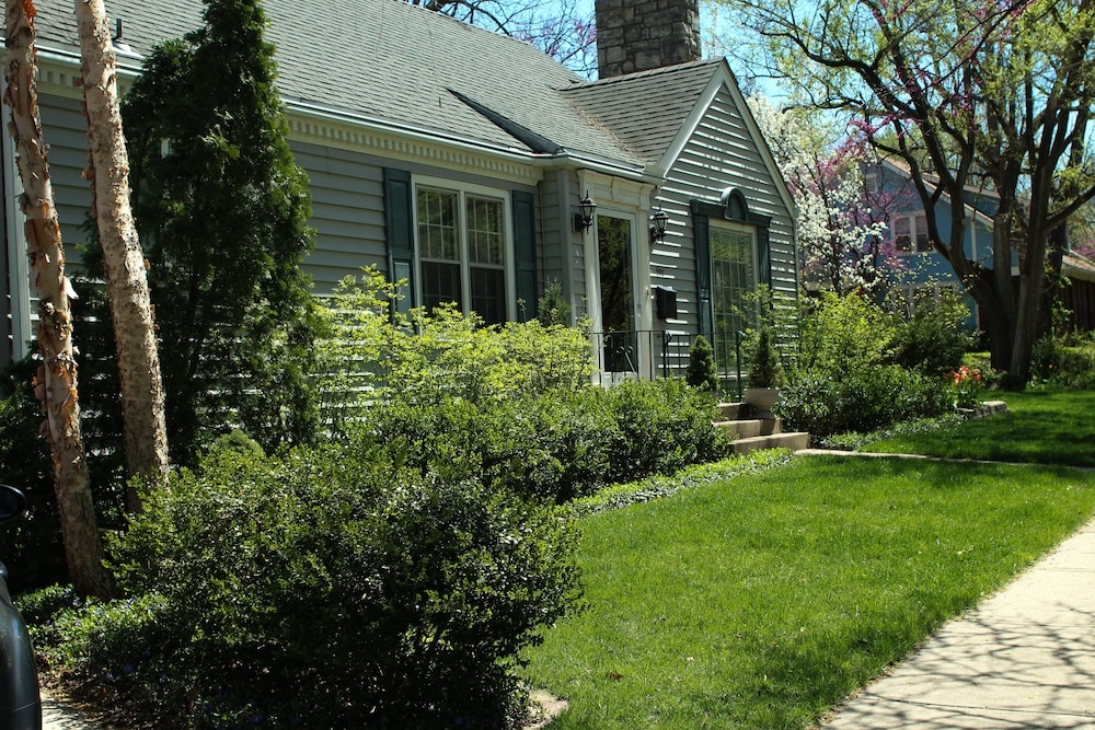 숙박 시설 정면