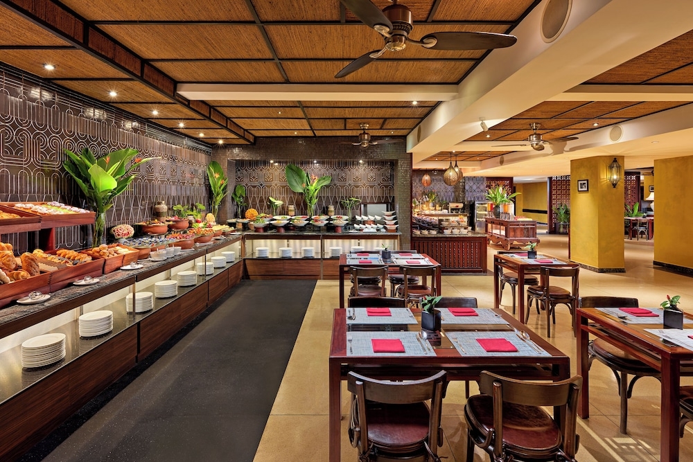 뷔페 아침 식사